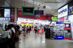 Sim Lim Tower (D8), Shop House #553584221